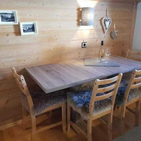 Landhaus Larchenhof * הרוואלד